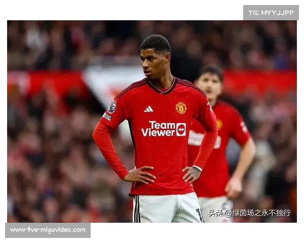 巴萨考虑买断拉什福德后转售 转会策略涉及财务公平法案考量 巴萨考虑买断拉什福德后转售 转会策略涉及财务公平法案考量